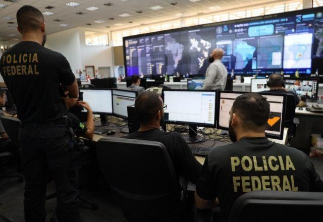 Imagem da noticia Mais de 400 urnas eletrônicas foram trocadas na primeira hora de votação