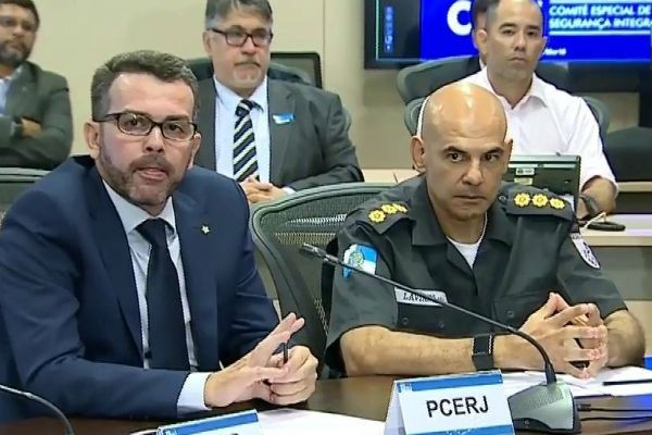 Imagem da noticia Chefes das polícias Militar e Civil do Rio se reúnem pela primeira vez
