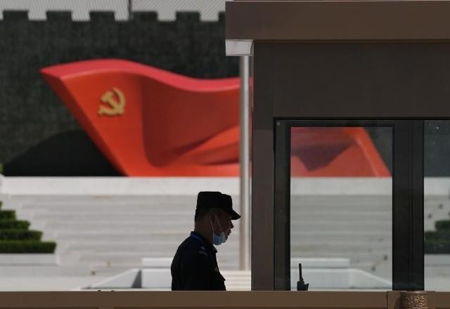 Imagem da noticia China suspende diálogo militar e climático com os EUA
