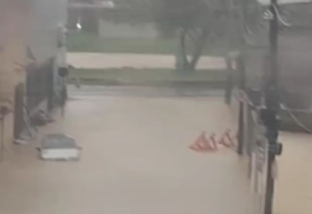 Imagem da noticia Formiga (MG) tem maior volume de chuva dos últimos 26 anos em apenas um dia