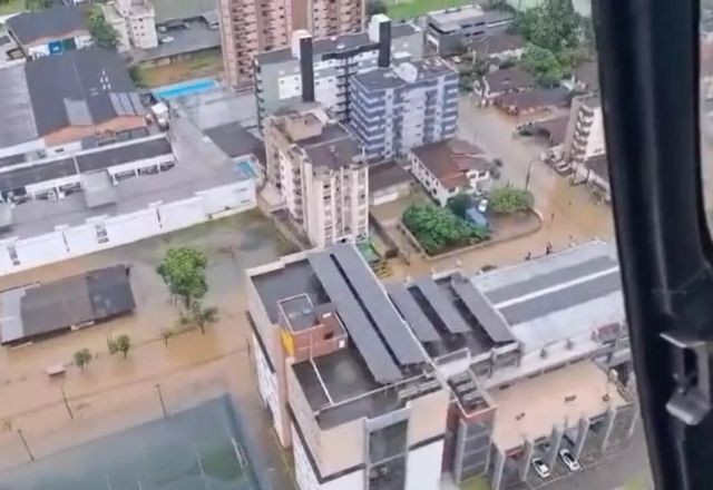 Imagem da noticia Santa Catarina tem registro de alagamentos e resgates causados por chuvas intensas