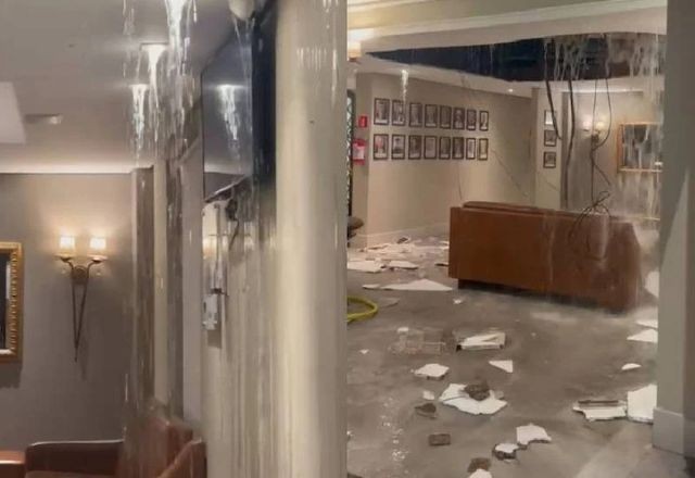 Imagem da noticia Temporal derruba teto e inunda tradicional restaurante de Curitiba; Paraná é atingido por granizo