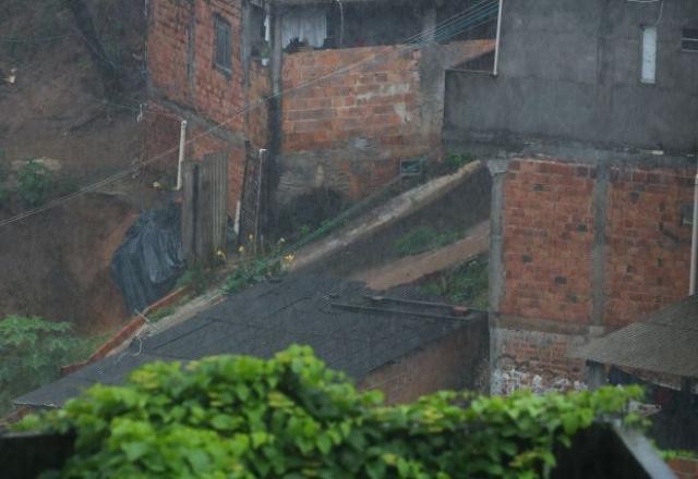 Governo de São Paulo envia bombeiros para a Bahia