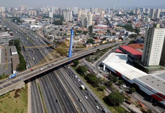 Imagem da noticia Covid-19: Guarulhos (SP) anuncia fim de parte das restrições