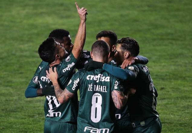 Com golaço de Gabriel Menino, Palmeiras vence Bolívar