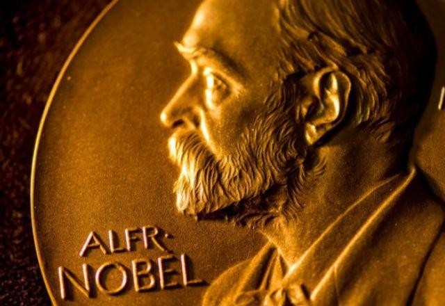 Imagem da noticia Trio que estudou "dinâmica eletrônica na matéria" leva Nobel de Física