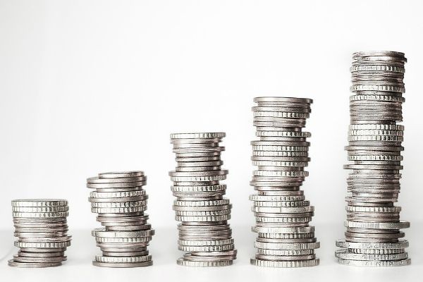 Imagem da noticia Condenação de Lula tem baixo impacto na economia  