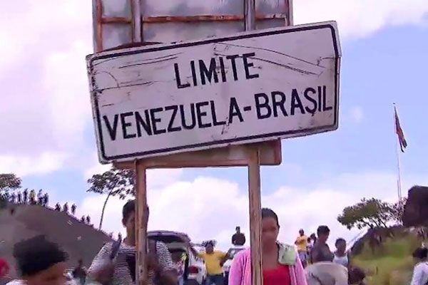 Conflito entre civis e militares deixa 3 mortos e 16 feridos em fronteira com Brasil