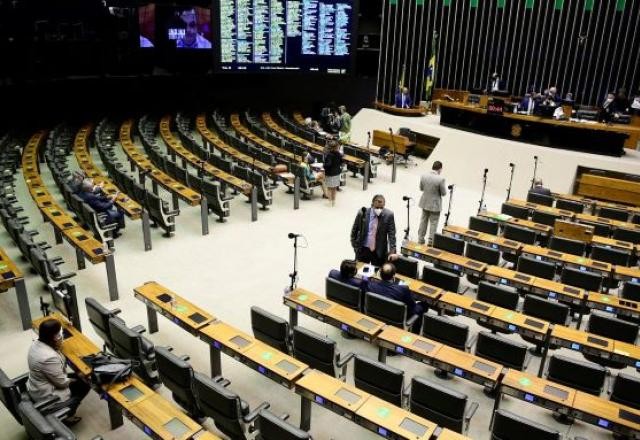 Imagem da noticia Agenda da semana: Lira convoca deputados na véspera do 7 de Setembro