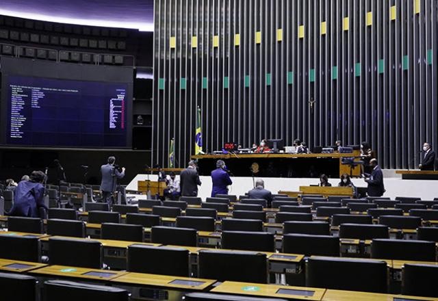 Frente Parlamentar cobra a votação das propostas de fim do foro