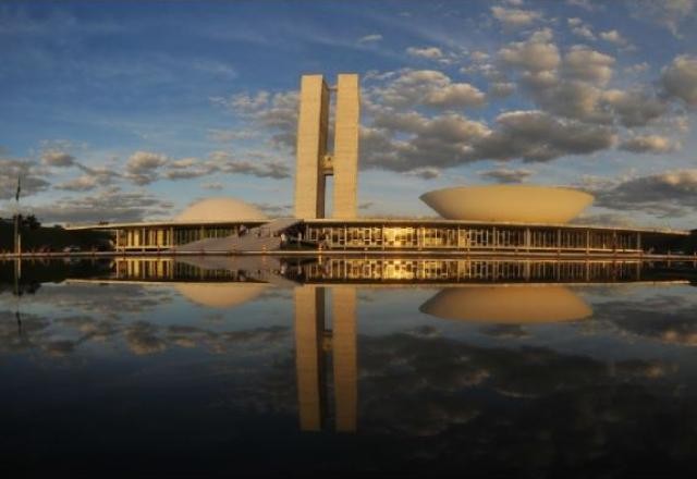 Imagem da noticia Deputados e senadores vão discutir CPIs na semana que vem