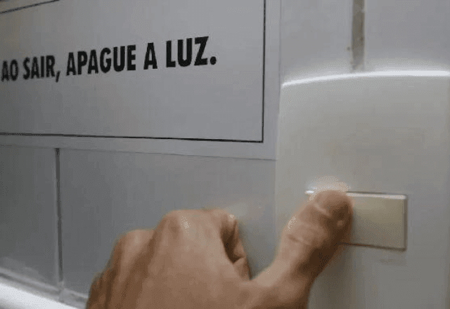 Imagem da noticia Conta de luz segue com bandeira vermelha em julho, anuncia Aneel