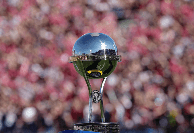 Imagem da noticia Copa Sul-Americana 2026: sorteio dos grupos acontece nesta quinta (19); SBT exibirá jogos 