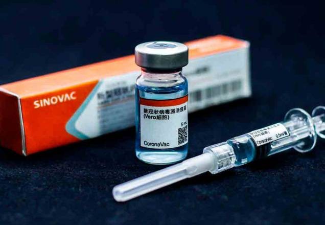 Covid-19: vacina chinesa tem "melhor perfil de segurança" do mundo