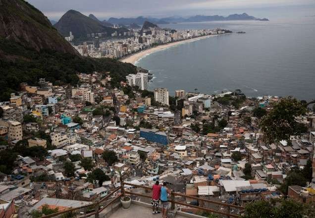 Imagem da noticia Coronavírus é mais letal nas comunidades do que em bairros nobres do Rio