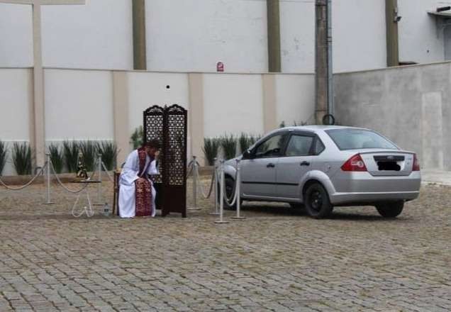 Imagem da noticia Coronavírus: padre faz confissões em "drive thru" em Santa Catarina