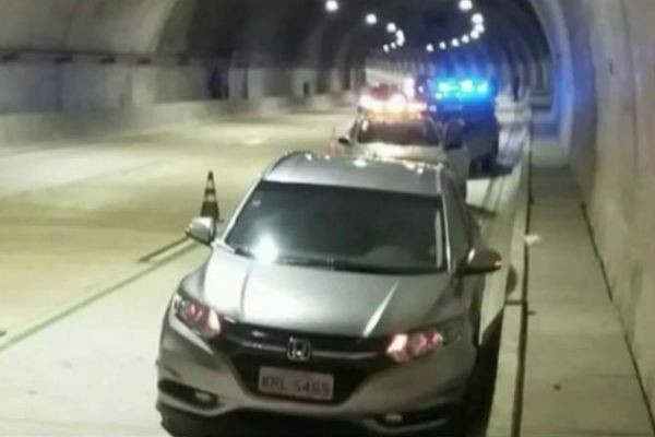 Imagem da noticia Coronel da Aeronáutica é assassinado dentro de túnel no Rio de Janeiro
