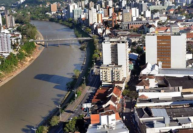 Imagem da noticia Covid-19: Blumenau anuncia fechamento dos serviços não essenciais