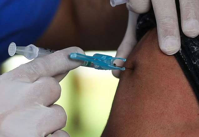 Covid-19: SP recebe R$ 96 milhões em doações para dobrar produção de vacina