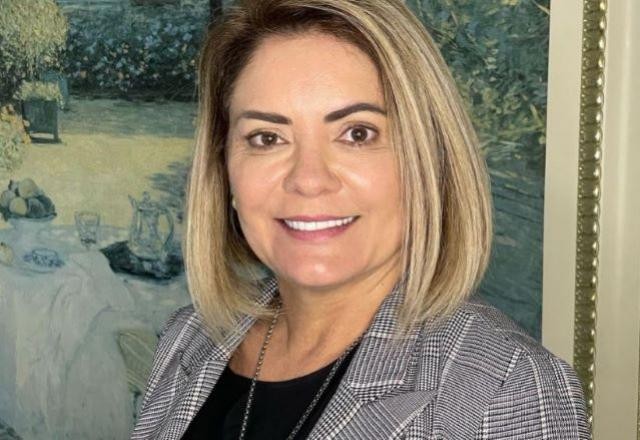 Imagem da noticia Justiça autoriza quebra de sigilo de ex-mulher de Bolsonaro