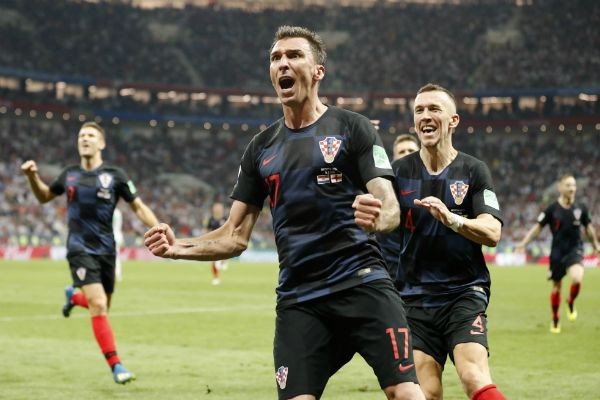 Croatas comemoram classificação do país para final do Mundial