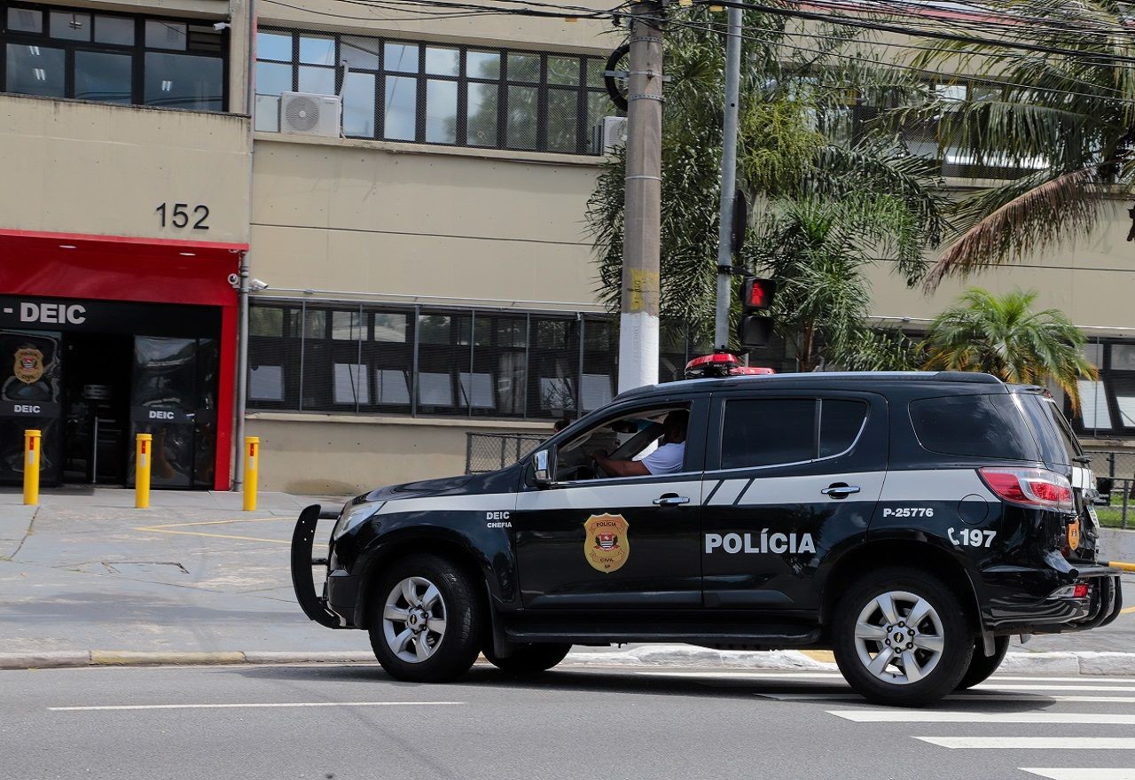 Polícia encontra duas crianças mortas ao lado da mãe em casa na zona leste de São Paulo