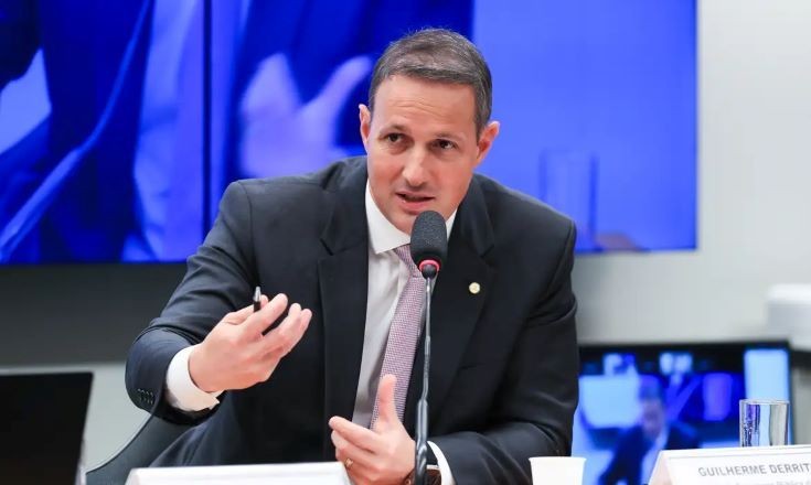 Imagem da noticia Derrite retorna ao governo de SP, mas fala em antecipar saída do cargo para acompanhar PEC da Segurança