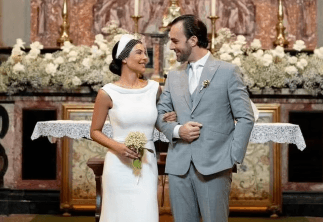 Imagem da noticia Cíntia Chagas registra boletim de ocorrência contra o ex-marido, o deputado Lucas Bove (PL)