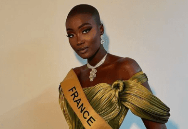 Imagem da noticia Miss da França tira a peruca durante desfile de concurso internacional