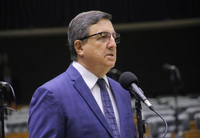 Imagem da noticia Danilo Forte vai relatar PEC dos benefícios na Câmara