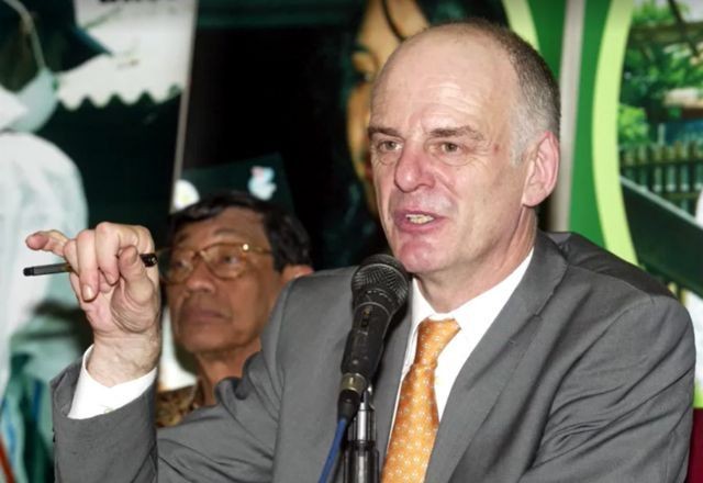 Imagem da noticia Morre o encarregado da Organização Mundial da Saúde para a COVID-19