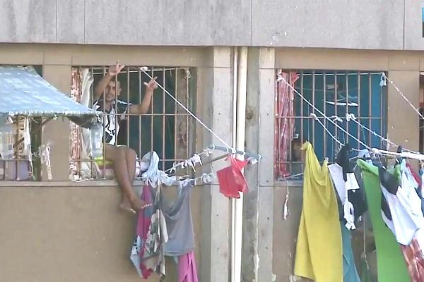Imagem da noticia Decreto cria cotas para presos e ex-detentos em empresas
