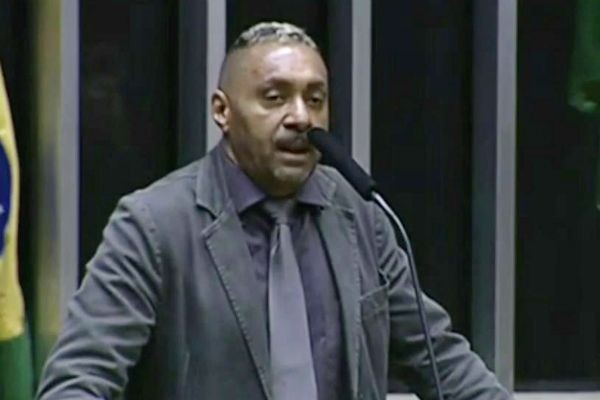 Imagem da noticia Deputado Tiririca afirma que vai deixar a carreira política