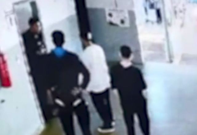 Imagem da noticia DF: Estudante é baleado por amigo dentro do banheiro da escola