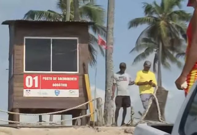 Bombeiros buscam por turista de São Paulo desaparecido em praia de Pernambuco