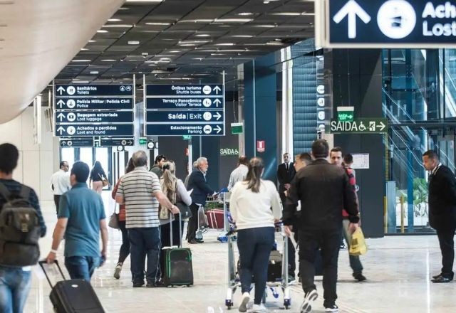 Imagem da noticia Número de viagens cresce 71,5% entre 2021 e 2023 após fim da pandemia, diz IBGE