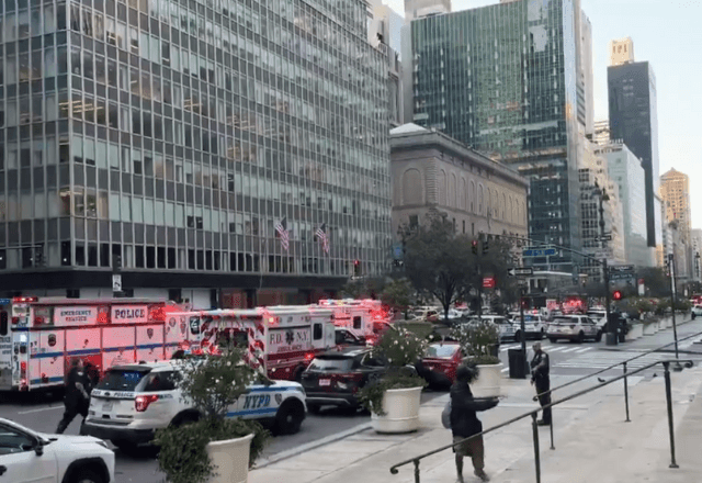 Imagem da noticia Atirador abre fogo em uma das aéreas mais movimentadas de Nova York, nos EUA 
