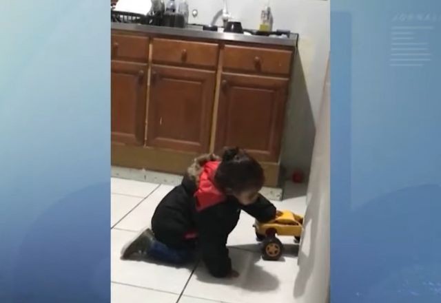 Imagem da noticia Padrasto é preso por torturar enteado de 2 anos até a morte 