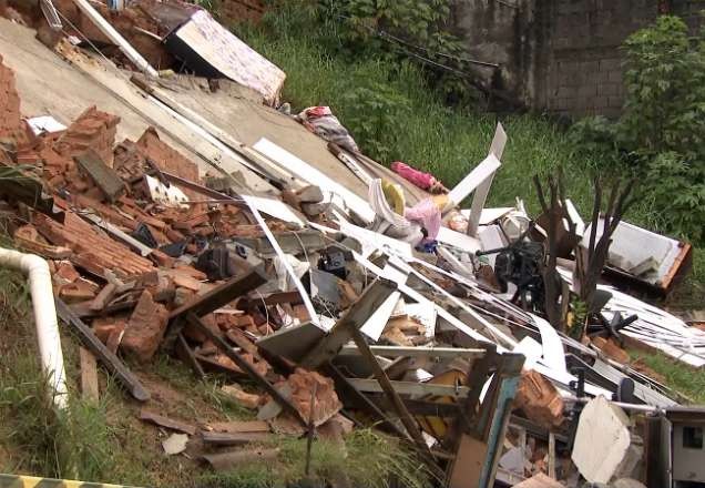 Imagem da noticia Deslizamento de terra destrói casa na Grande São Paulo
