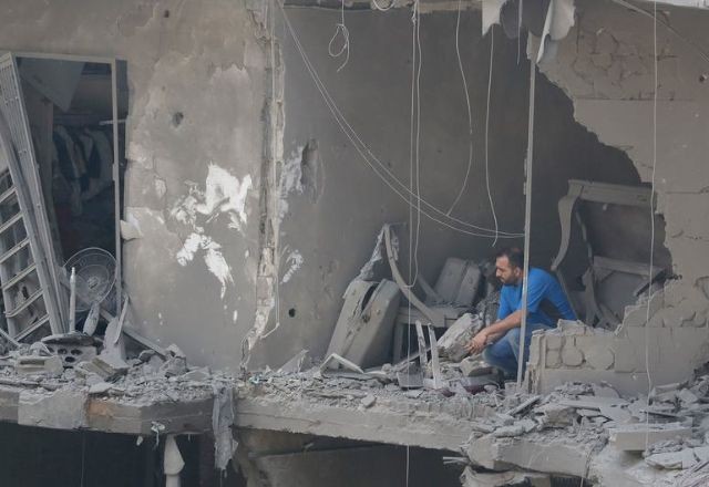 Imagem da noticia Conflito deixa 7 soldados israelenses mortos no Líbano; mais de mil morreram no país 