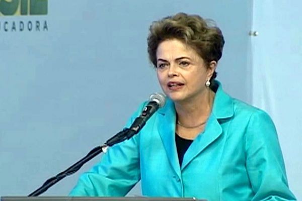 Imagem da noticia Dilma Rousseff diz que a situação do país não deve ser ´maravilhosa´ em 2016