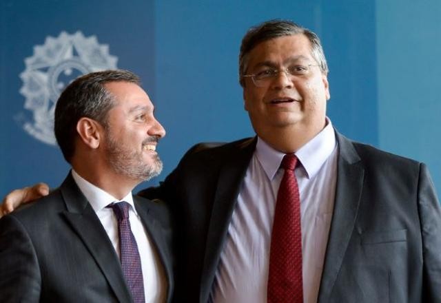 Imagem da noticia Ministro muda regra de escolha de diretores e superintendentes da PF