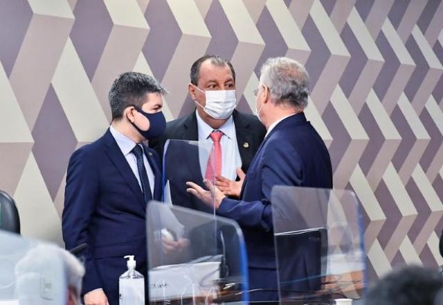 Imagem da noticia CPI sobre fala de Bolsonaro: "Inflexão vem com atraso fatal e doloroso"