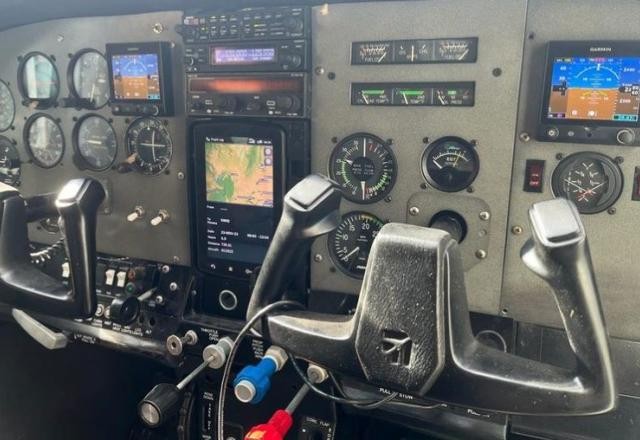 Imagem da noticia PF e PM interceptam avião boliviano com 476 kg de cocaína em Goiás