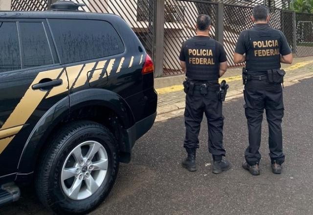 Imagem da noticia PF faz operação para prender 31 suspeitos de esquema que vendeu 43 mil armas a facções criminosas