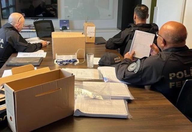 Imagem da noticia PF faz operação contra organização criminosa que deu prejuízo de R$ 451 mi à Previdência