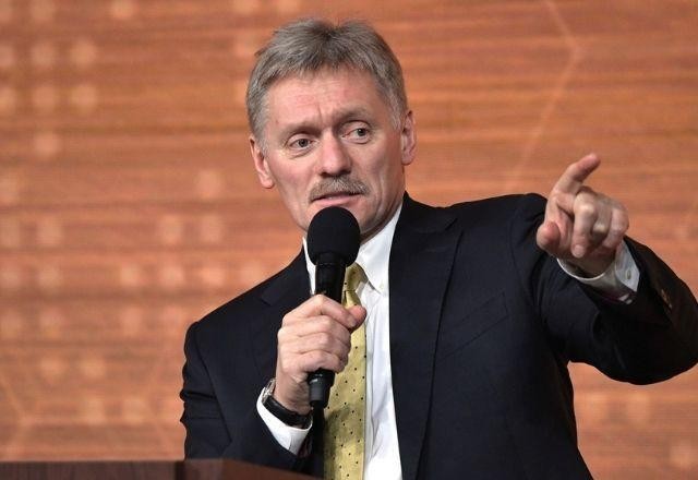 Imagem da noticia Porta-voz do Kremlin não descarta encontro entre Putin e Zelensky