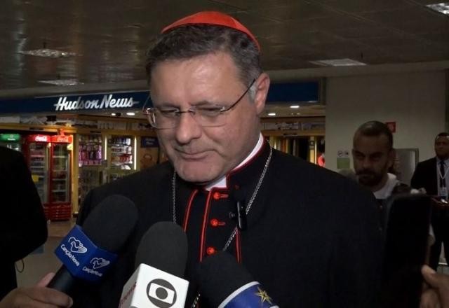 Imagem da noticia Novo cardeal brasileiro sobre renúncia do papa: "Continua com firmeza"