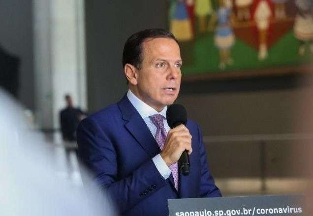 Doria anuncia que presos de SP vão produzir 320 mil máscaras de proteção