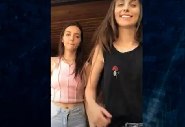 Imagem da noticia Amigas de infância morrem em acidente de carro no Paraná